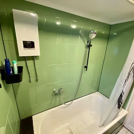 Mit Talblick Fuer Monteure Heppenheim (Bergstrasse)