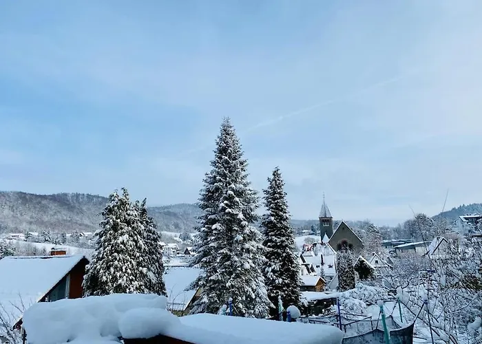 Mit Talblick Fuer Monteure